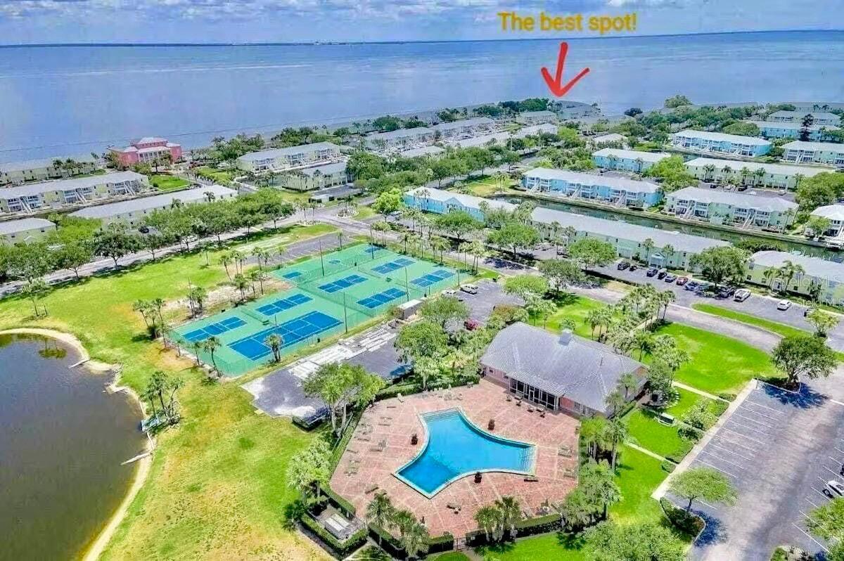 5285 COQUINA KEY DR SE #C, ST PETERSBURG, FL, 33705