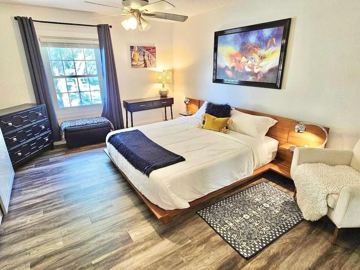 5285 COQUINA KEY DR SE #C, ST PETERSBURG, FL, 33705