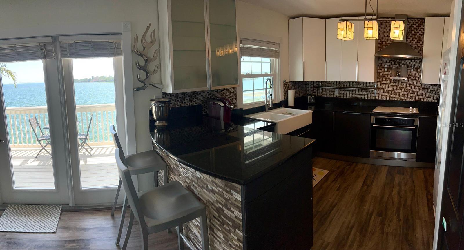 5285 COQUINA KEY DR SE #C, ST PETERSBURG, FL, 33705