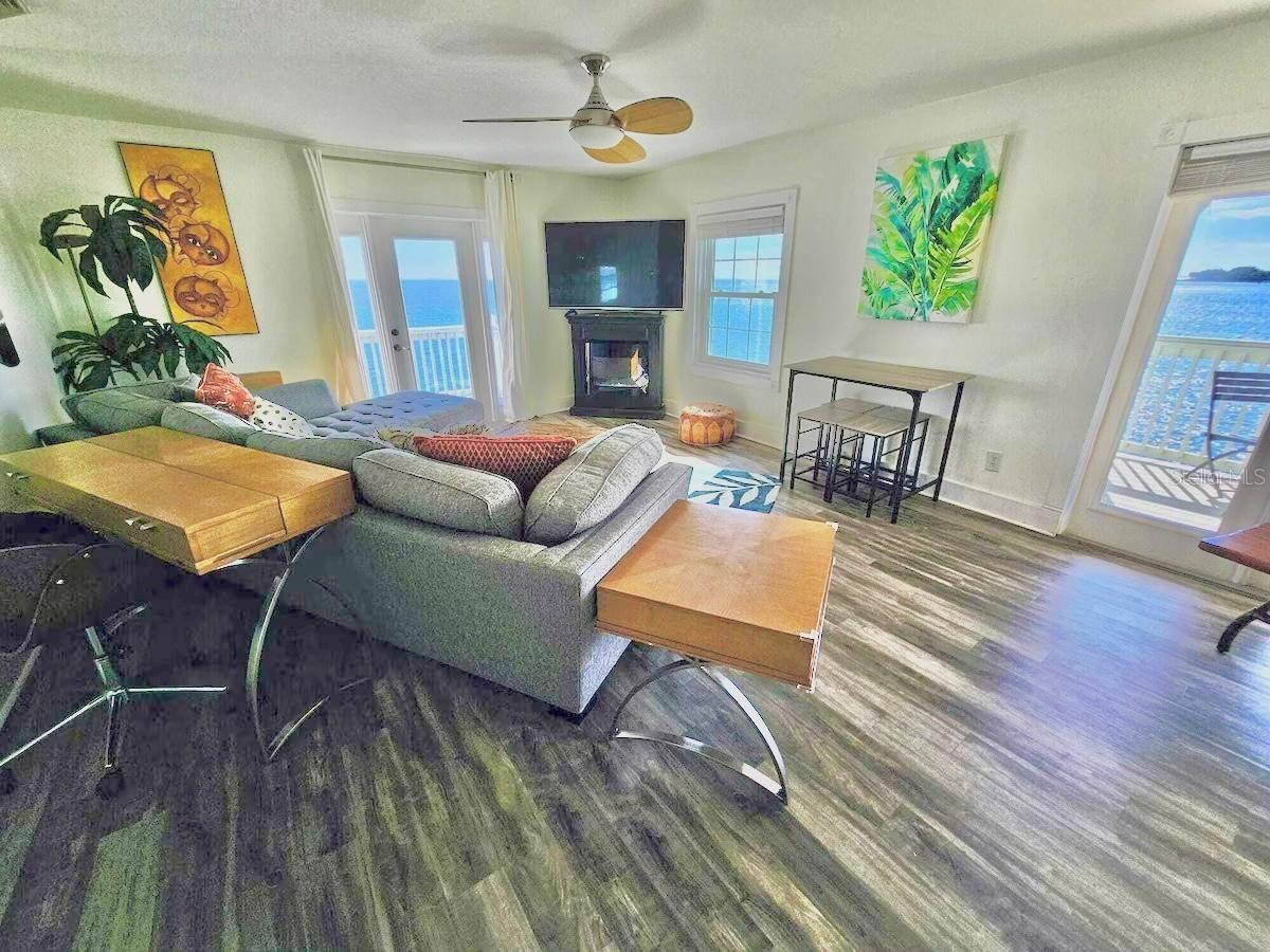 5285 COQUINA KEY DR SE #C, ST PETERSBURG, FL, 33705