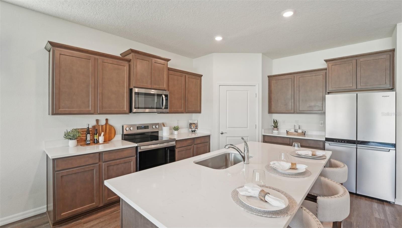 7775 WHEAT STONE DR, ZEPHYRHILLS, FL, 33540