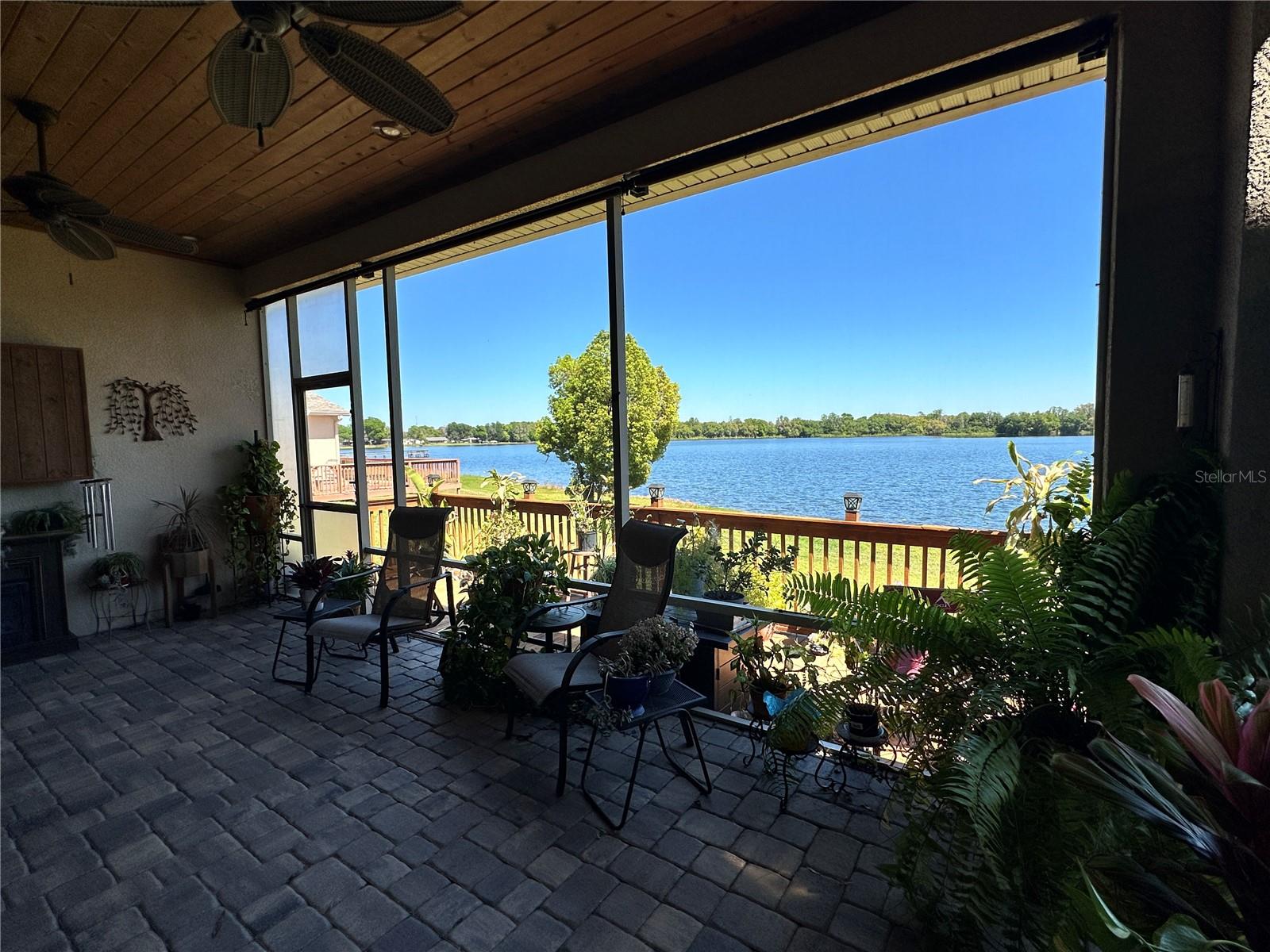 656 MEANDERING WAY, POLK CITY, FL, 33868