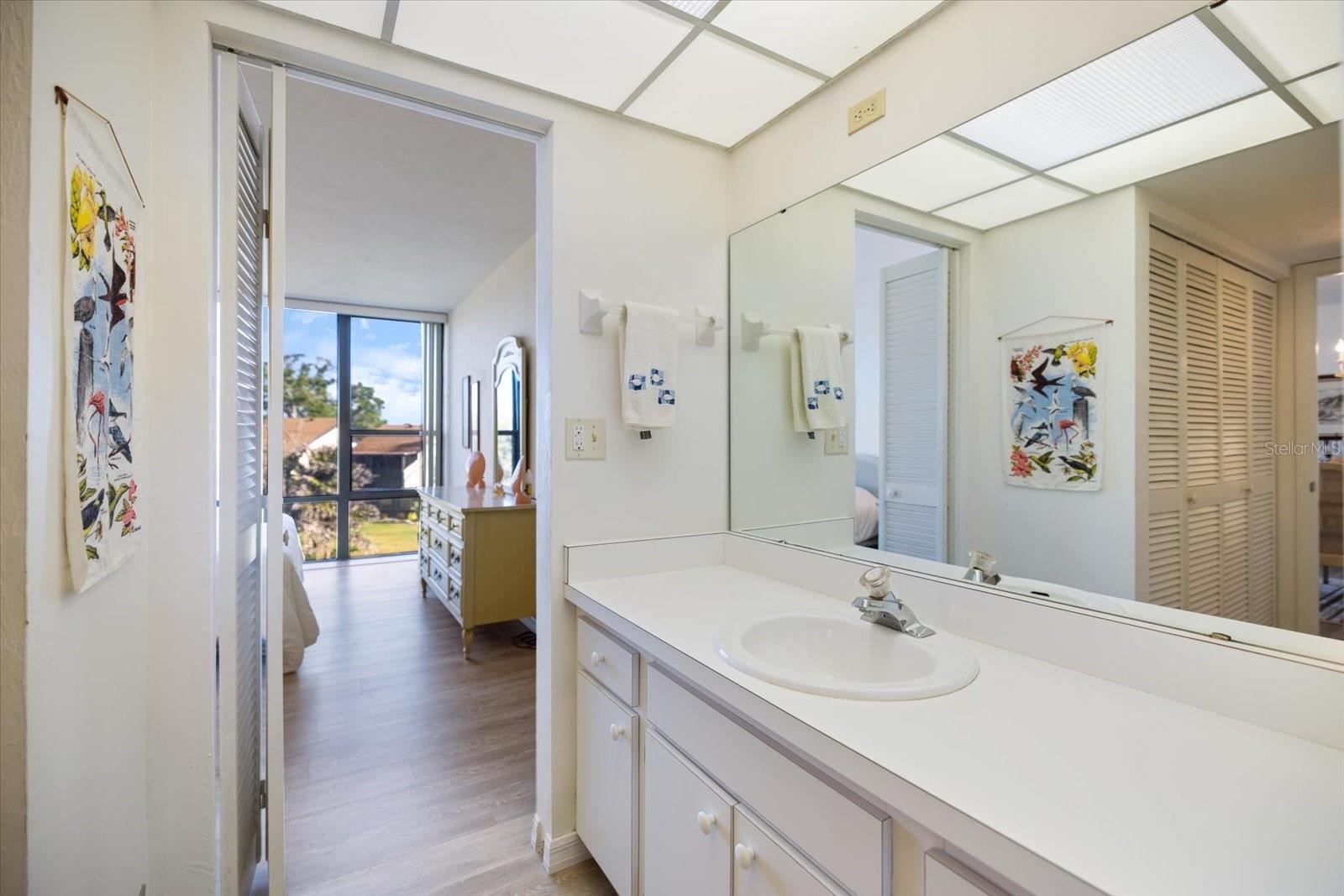 612 BIRD BAY DR S #302, VENICE, FL, 34285