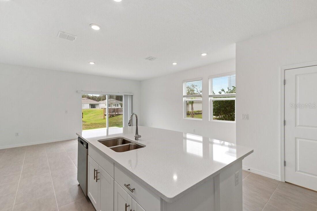 184 RIVER FRONT WAY, EDGEWATER, FL, 32141