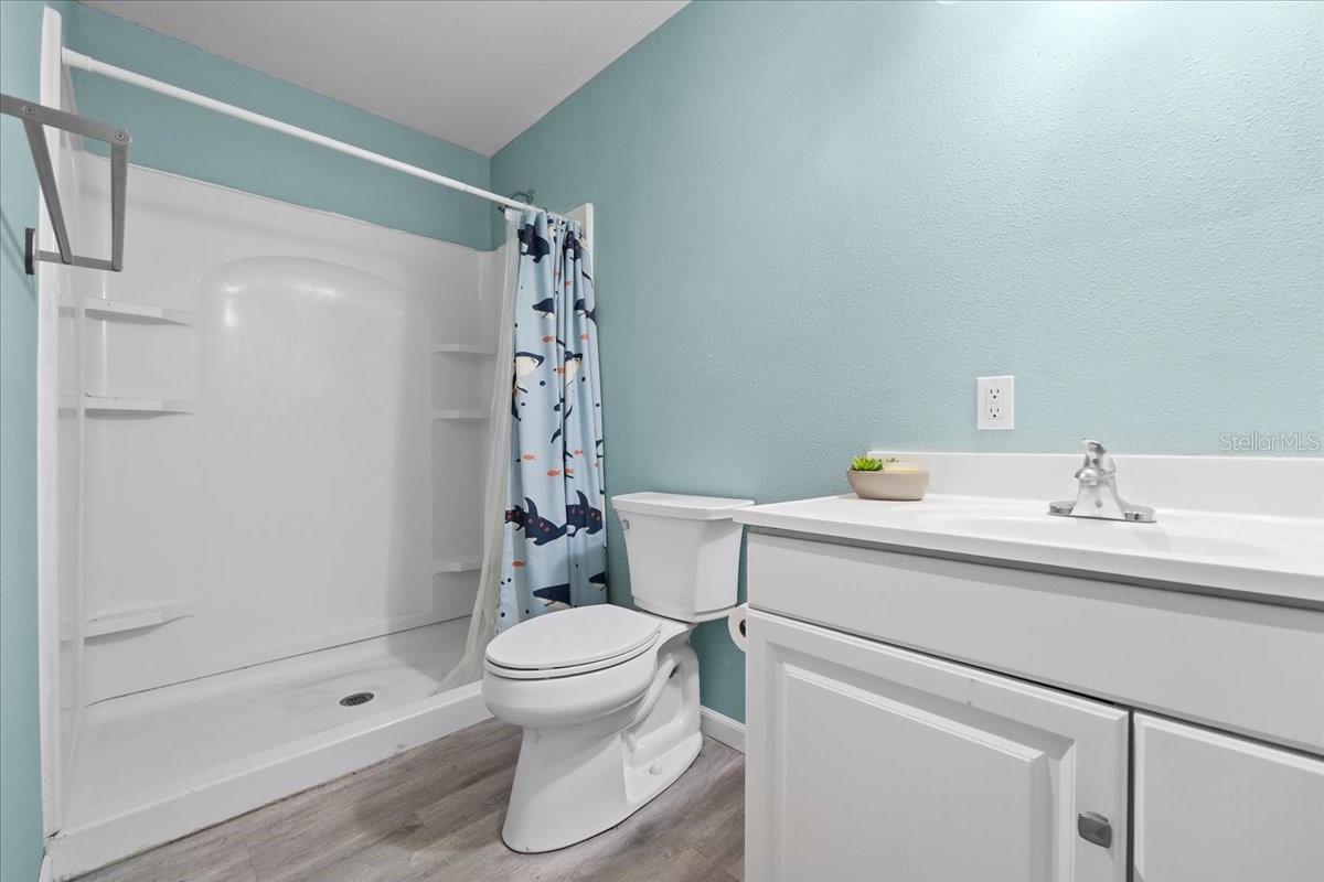 516 EASTWAY DR, LAKELAND, FL, 33803