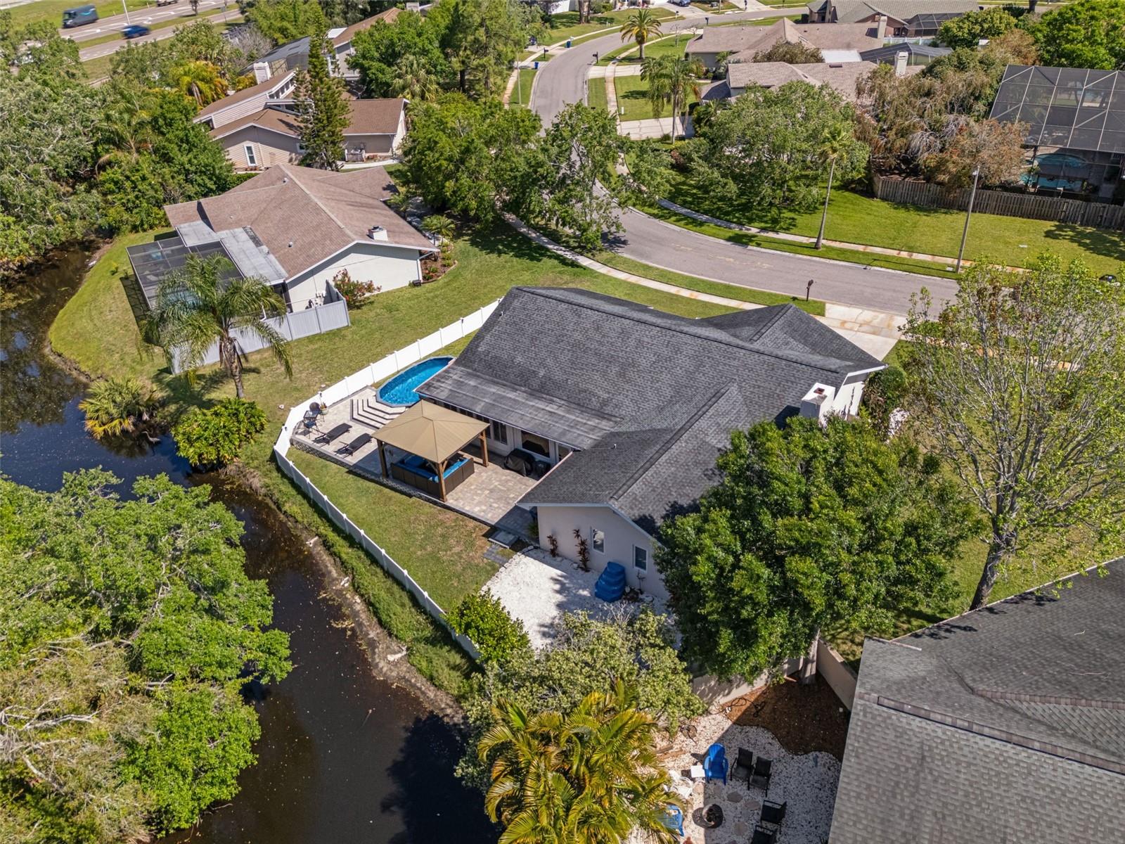380 PALMDALE DR, OLDSMAR, FL, 34677