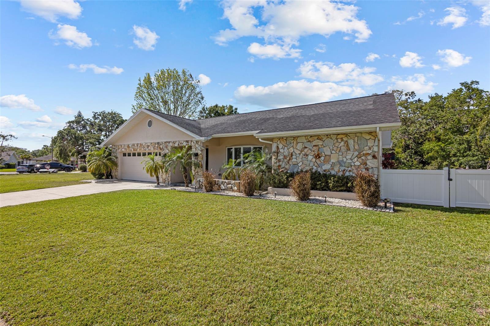 380 PALMDALE DR, OLDSMAR, FL, 34677