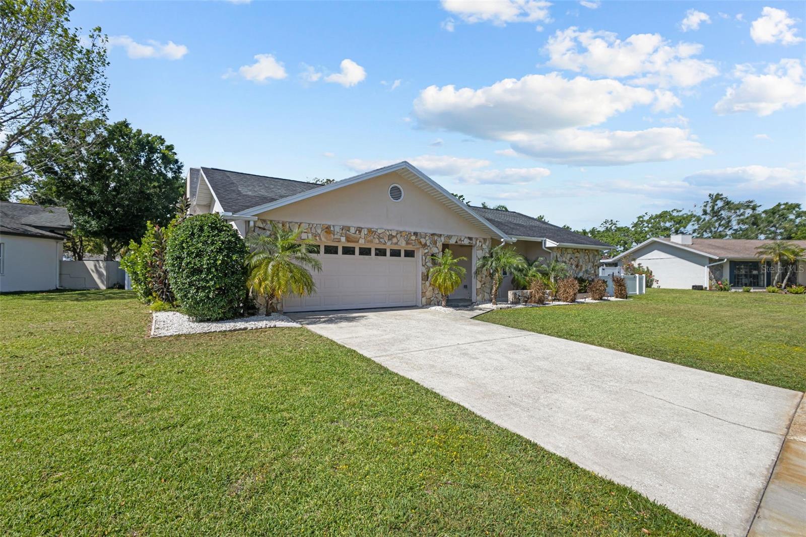 380 PALMDALE DR, OLDSMAR, FL, 34677