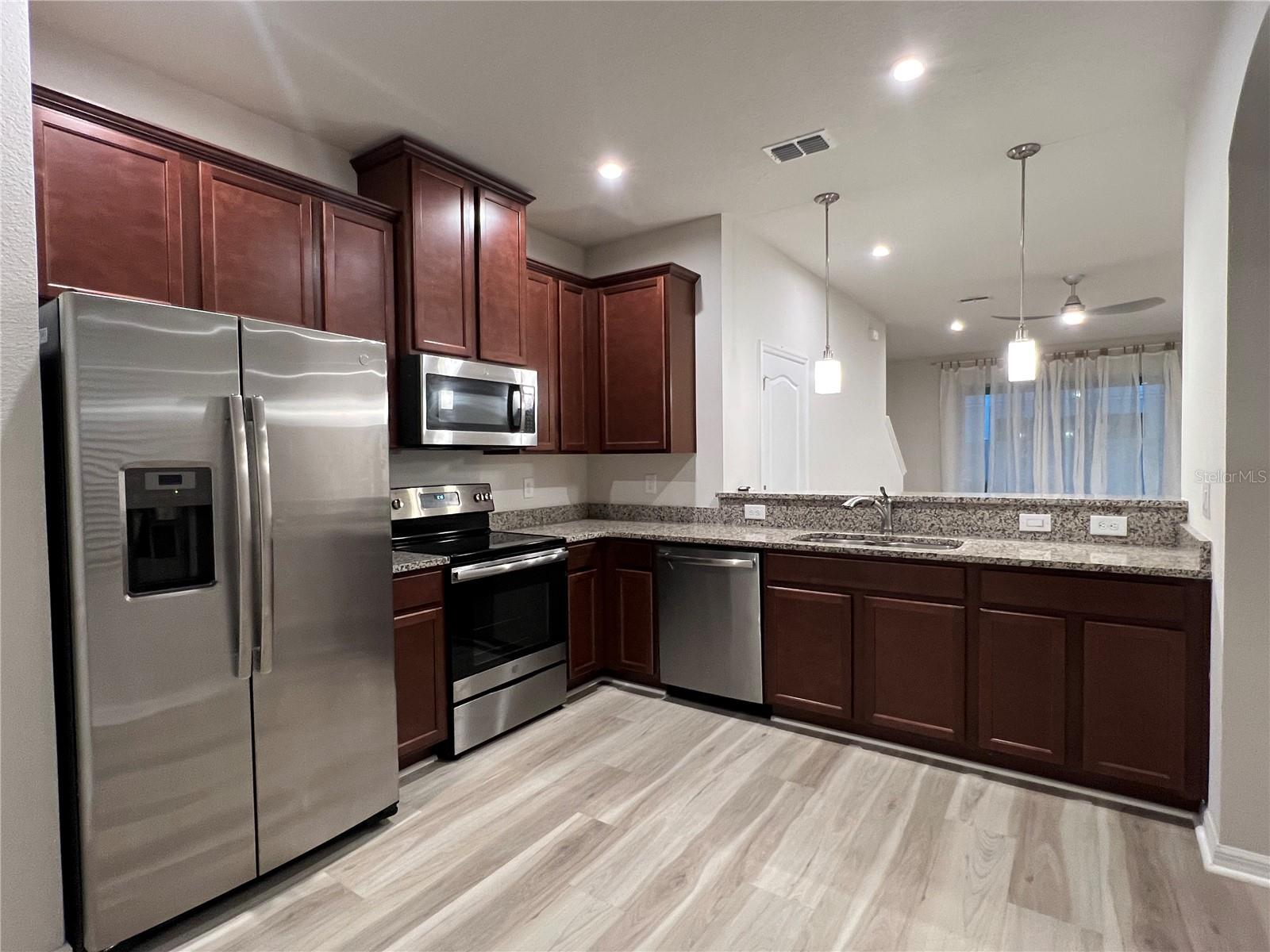 10738 VERAWOOD DR, RIVERVIEW, FL, 33579