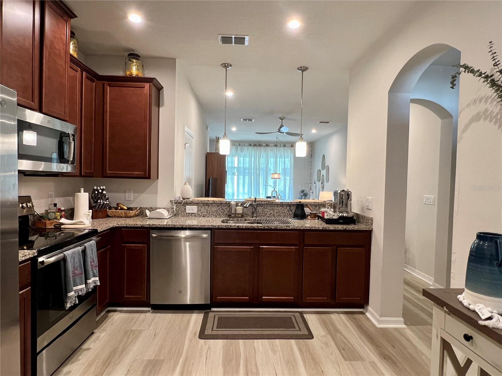 10738 VERAWOOD DR, RIVERVIEW, FL, 33579