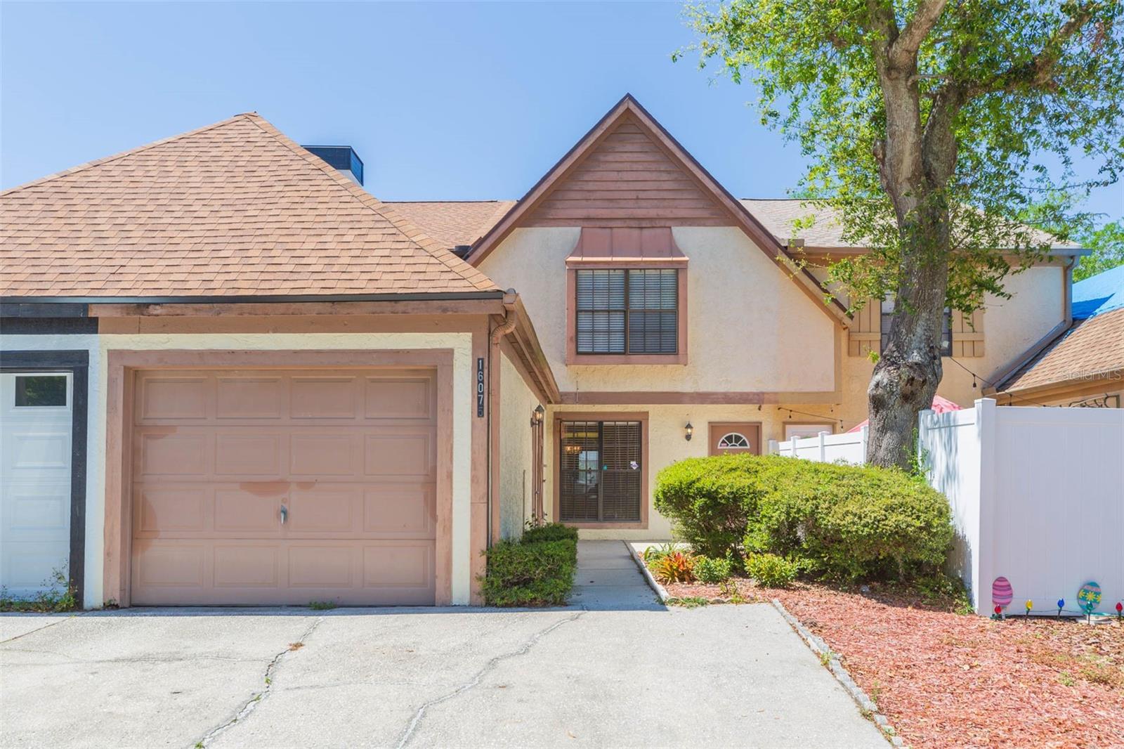 16075 DAWNVIEW DR, TAMPA, FL, 33624