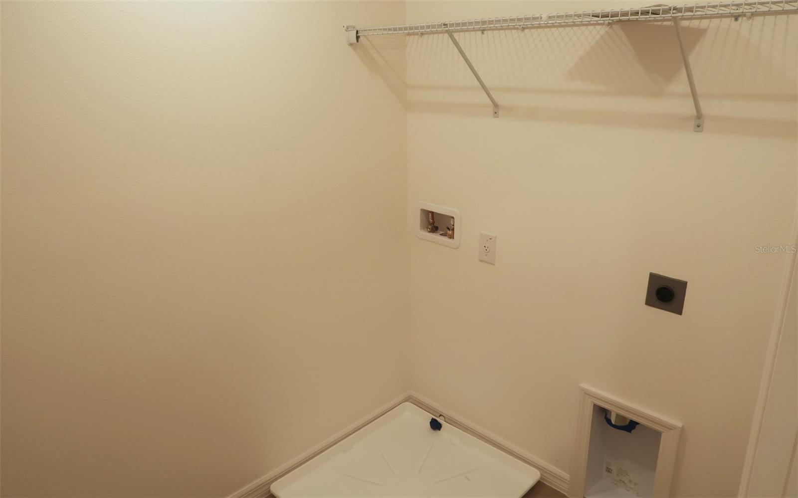 236 GLASS ONION DR, GROVELAND, FL, 34737