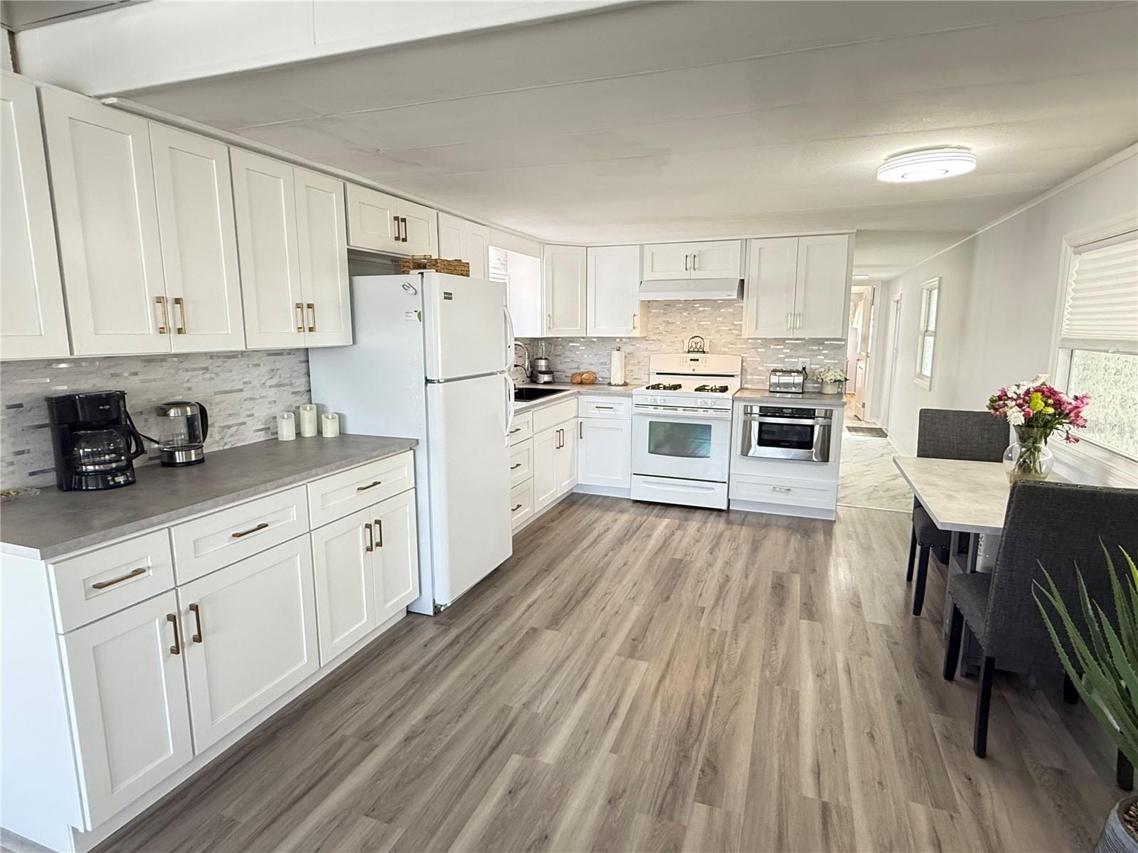 7129 MOUNT ARLINGTON DR NE #440, ST PETERSBURG, FL, 33702