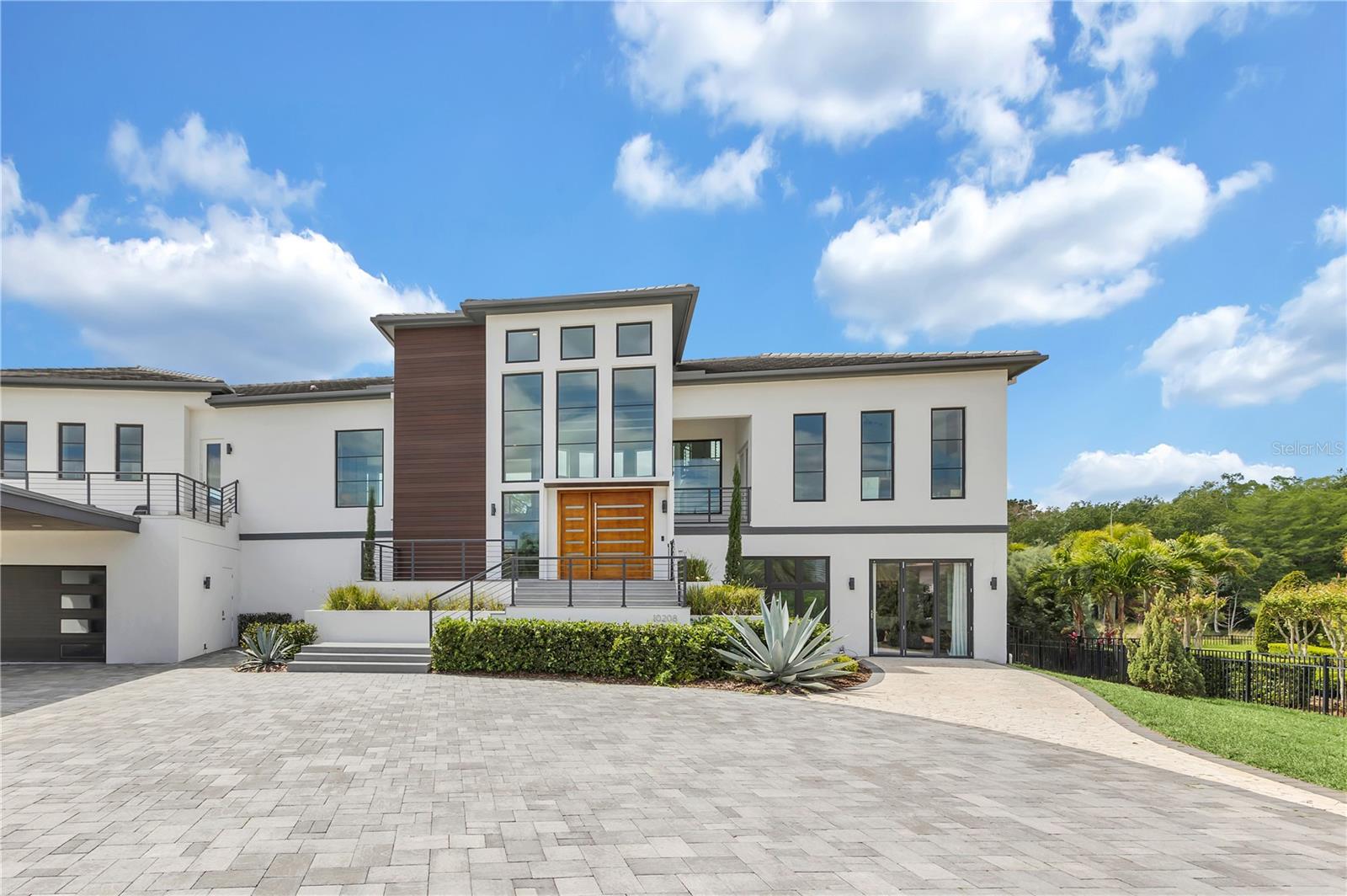 10208 WITTENBERG WAY, ORLANDO, FL, 32832