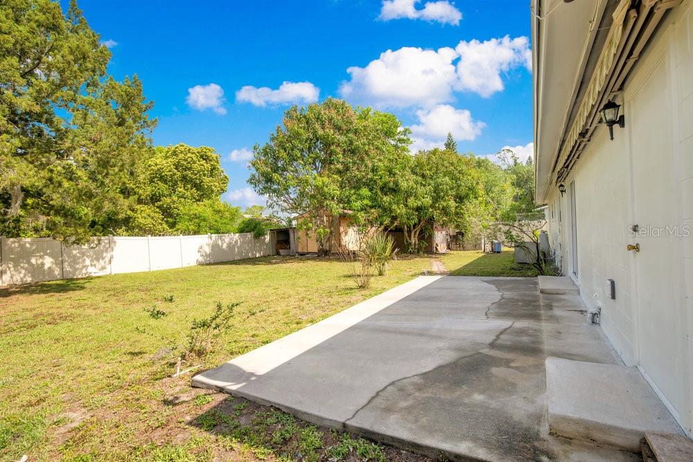 806 MAZURKA DR, CHULUOTA, FL, 32766