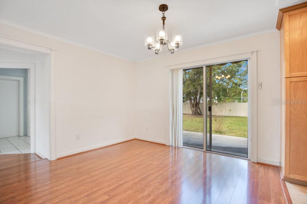 806 MAZURKA DR, CHULUOTA, FL, 32766