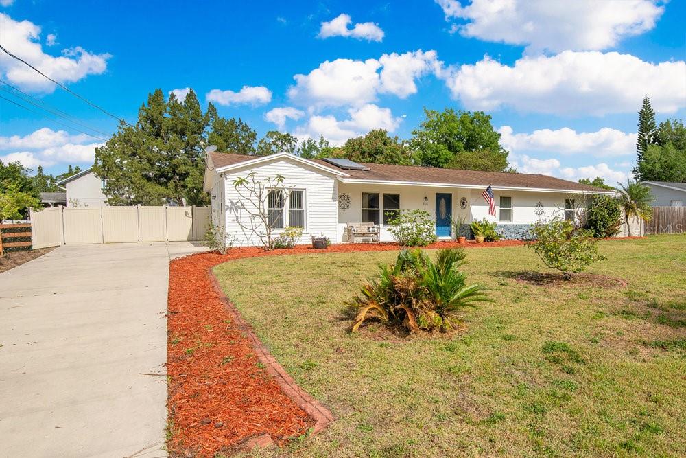806 MAZURKA DR, CHULUOTA, FL, 32766