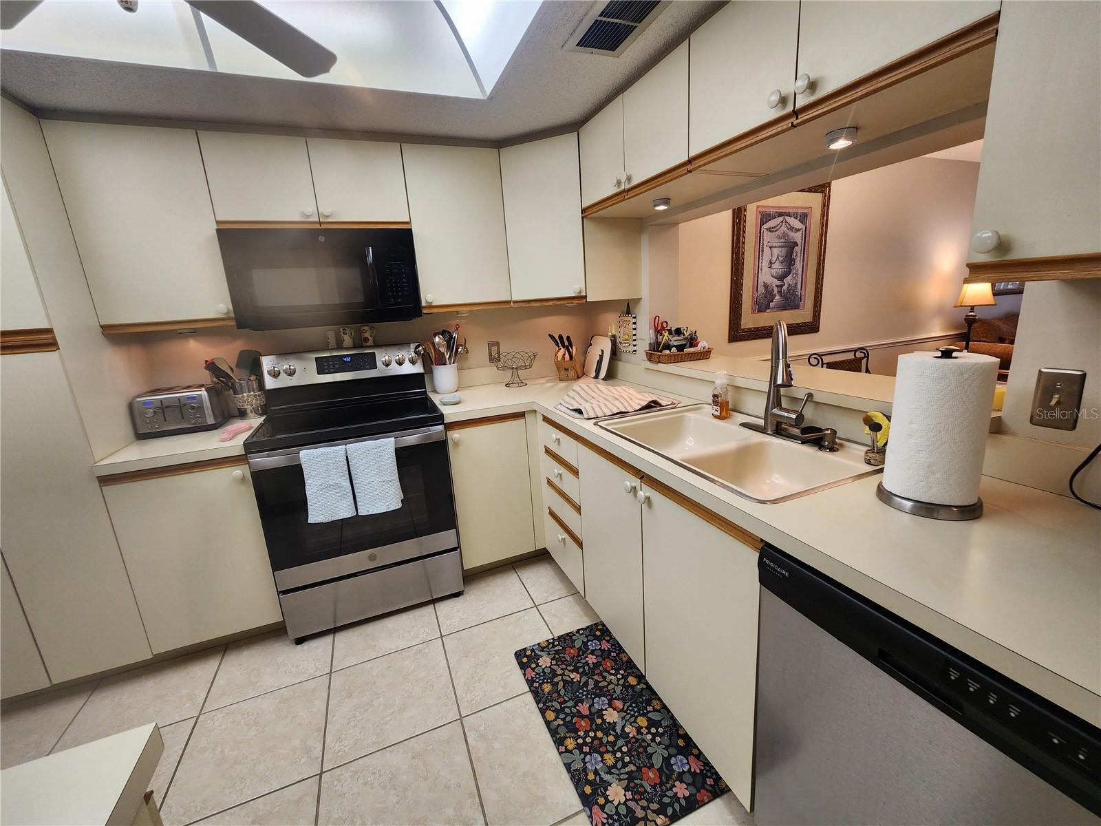 6501 STONE RIVER RD #110, BRADENTON, FL, 34203