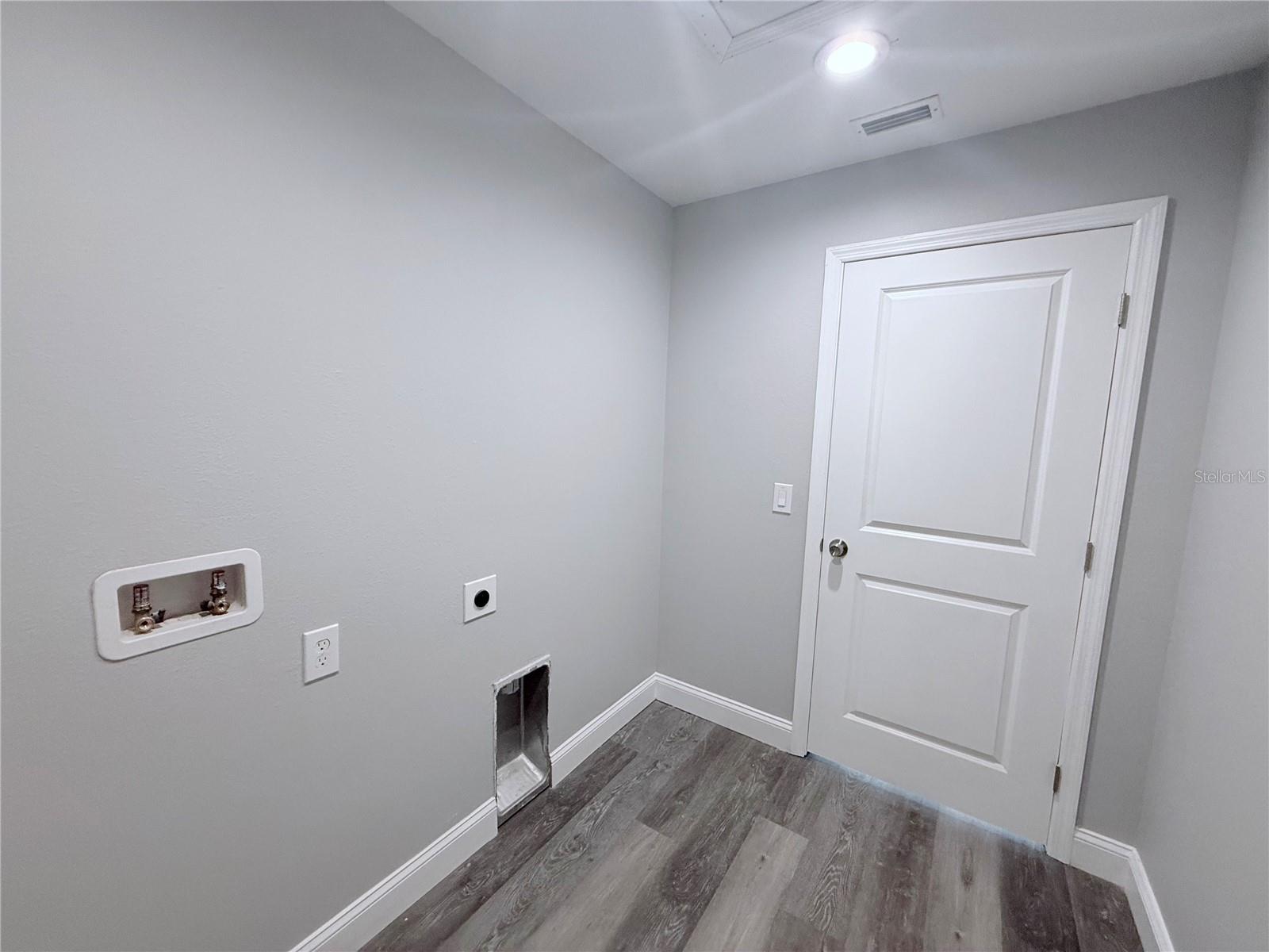 3329 ROXBURY DR, HOLIDAY, FL, 34691