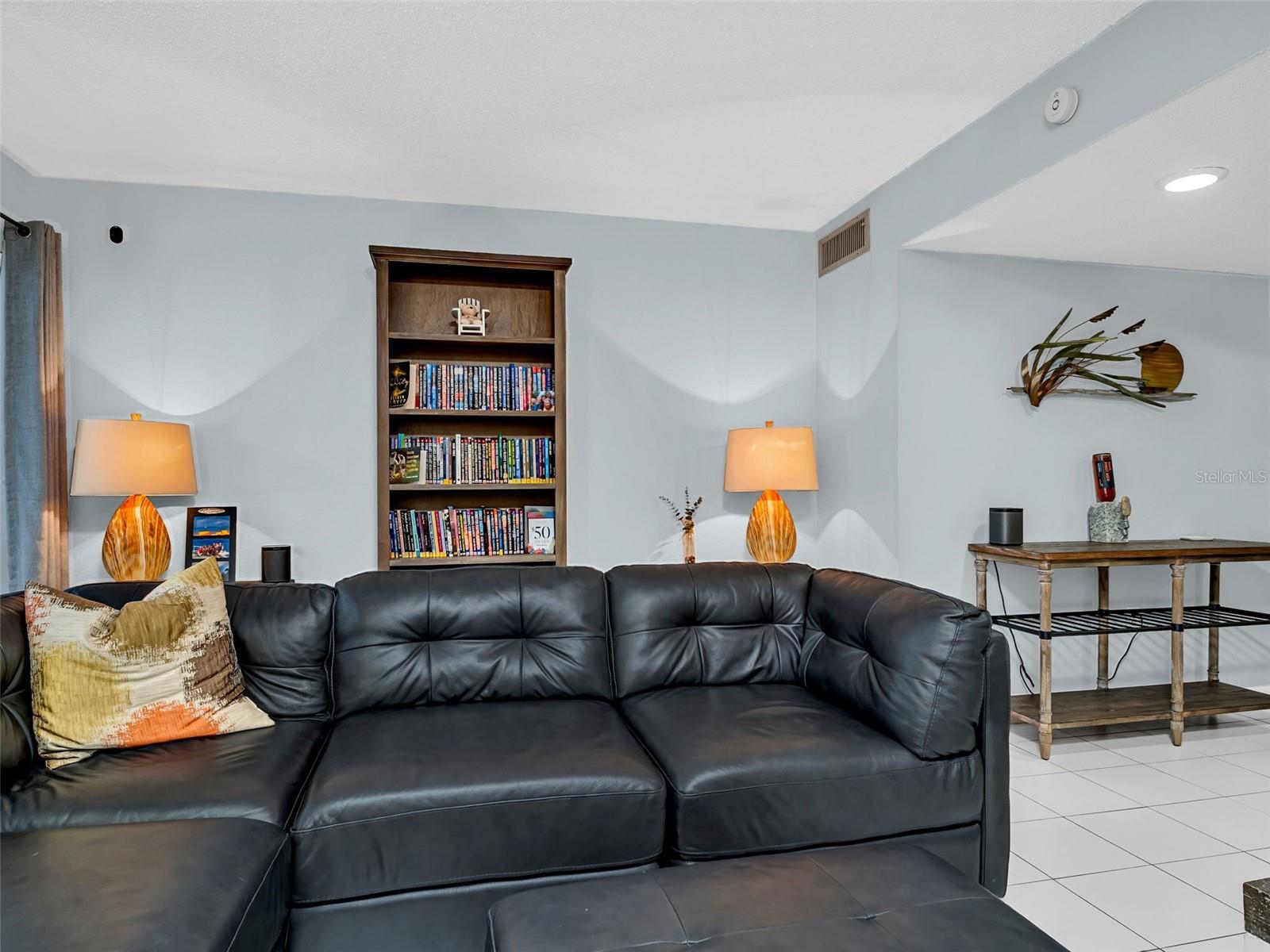 423 WINDRUSH BAY DR, TARPON SPRINGS, FL, 34689