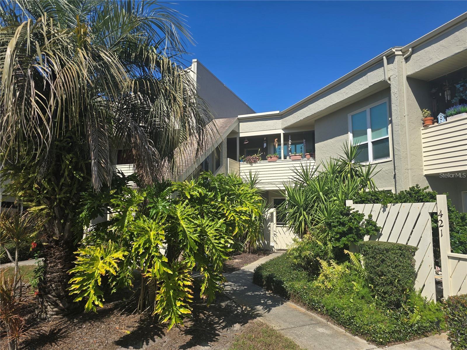423 WINDRUSH BAY DR, TARPON SPRINGS, FL, 34689