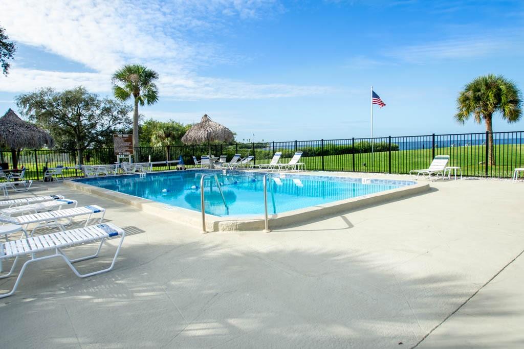 423 WINDRUSH BAY DR, TARPON SPRINGS, FL, 34689