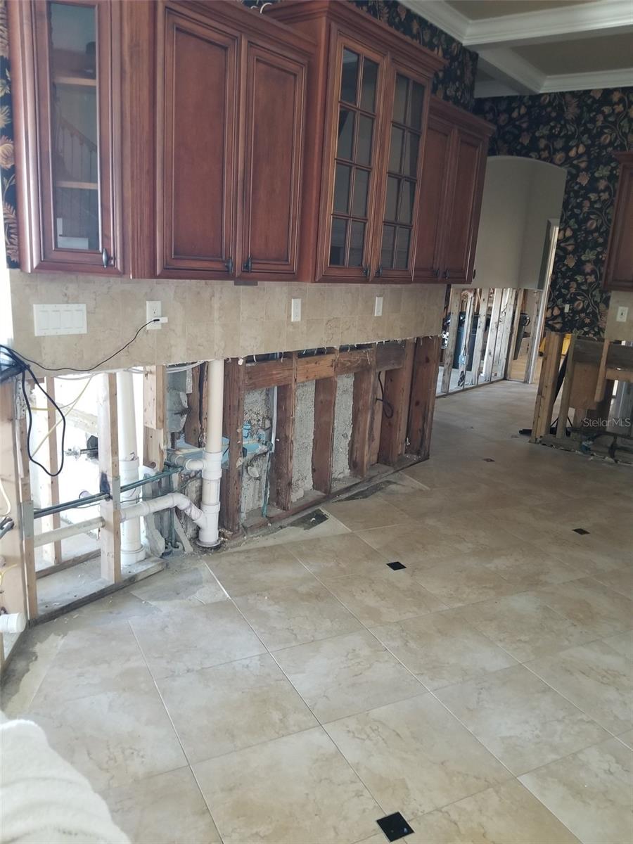 3 PARADISE LN, TREASURE ISLAND, FL, 33706