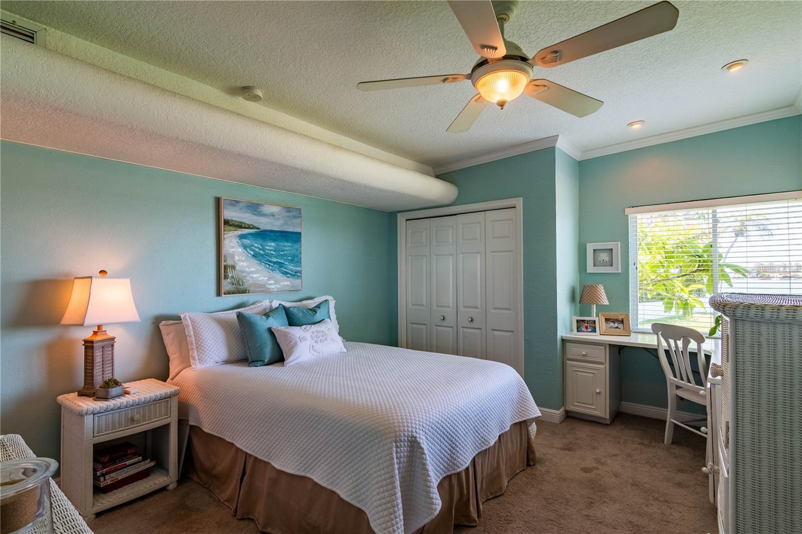 3 PARADISE LN, TREASURE ISLAND, FL, 33706