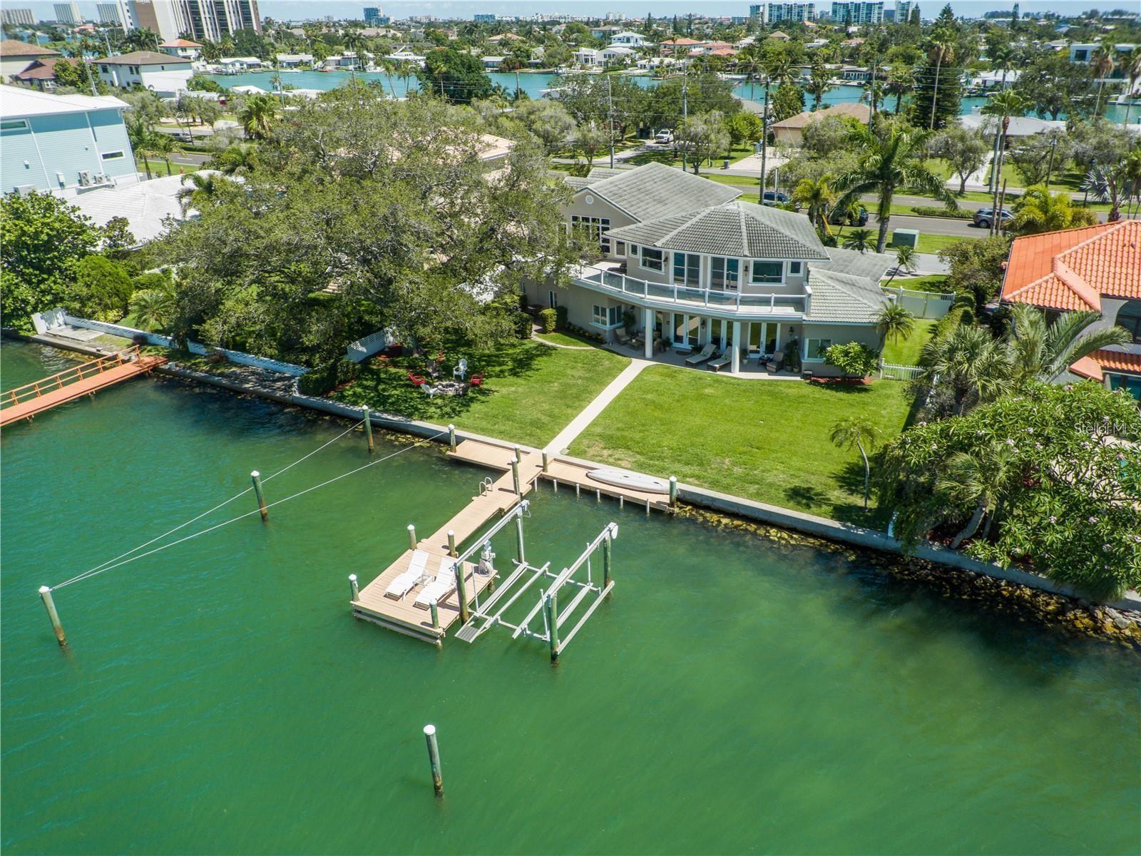 3 PARADISE LN, TREASURE ISLAND, FL, 33706