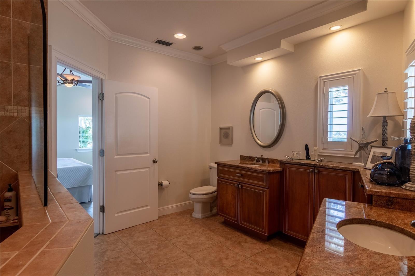 3 PARADISE LN, TREASURE ISLAND, FL, 33706