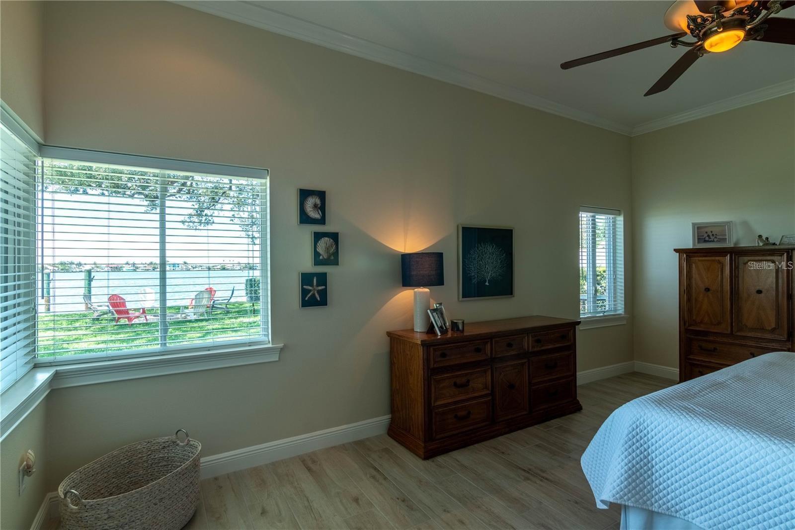3 PARADISE LN, TREASURE ISLAND, FL, 33706