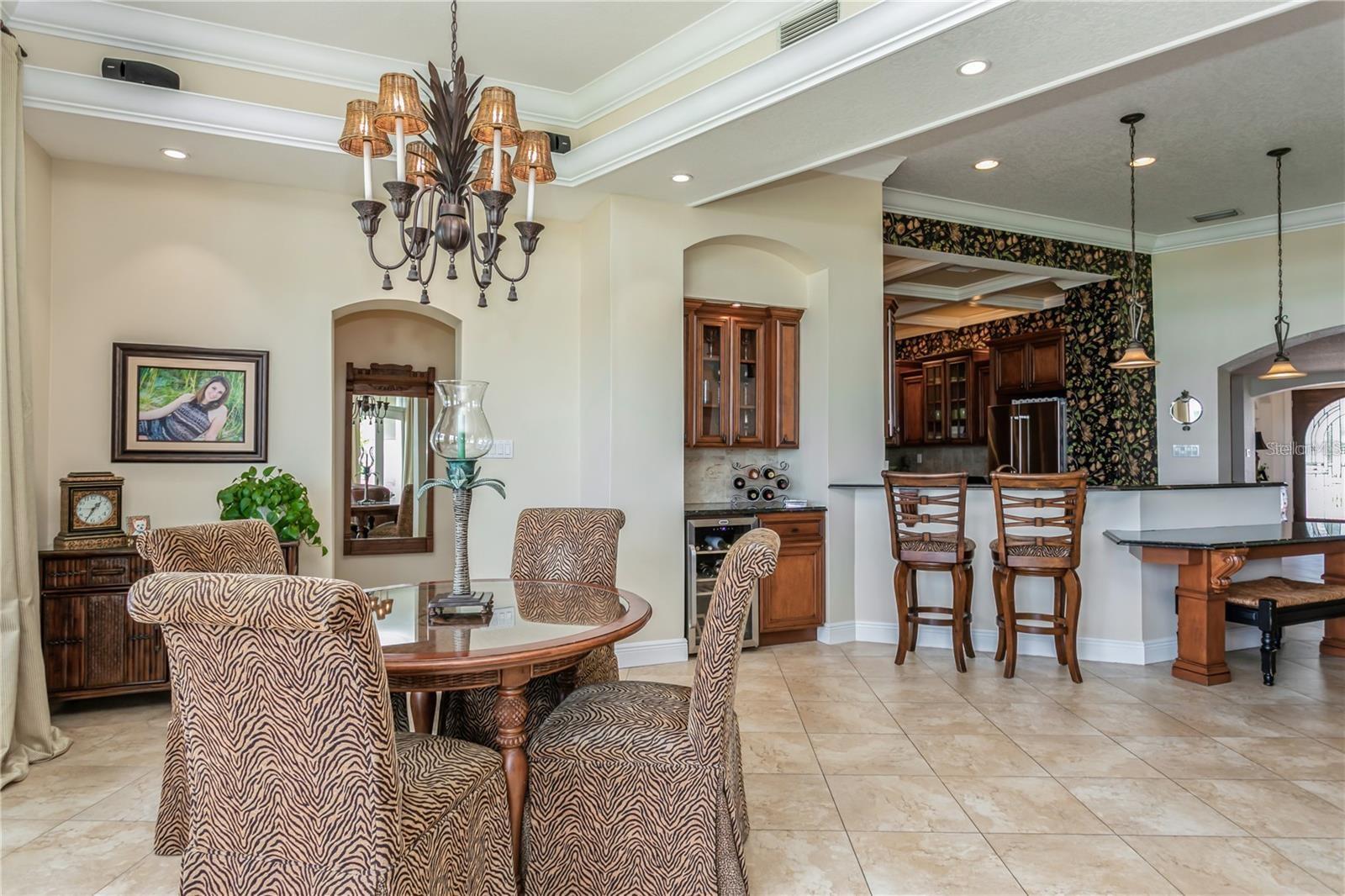 3 PARADISE LN, TREASURE ISLAND, FL, 33706