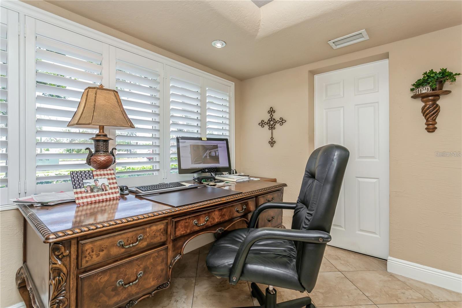3 PARADISE LN, TREASURE ISLAND, FL, 33706