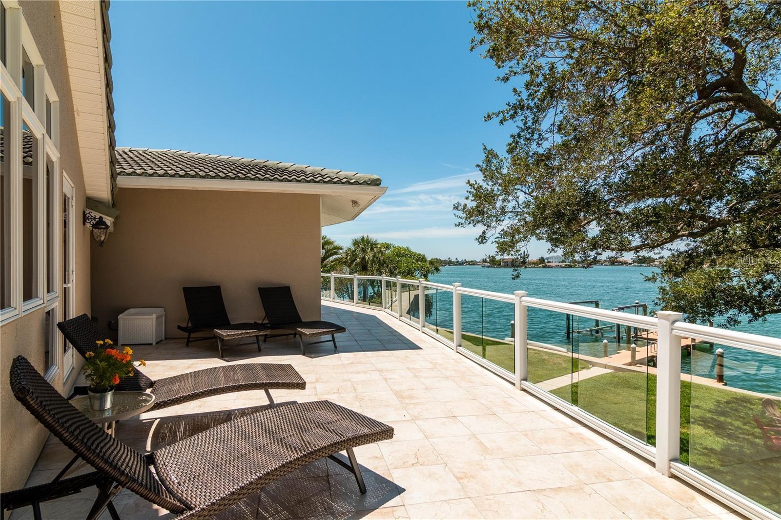 3 PARADISE LN, TREASURE ISLAND, FL, 33706