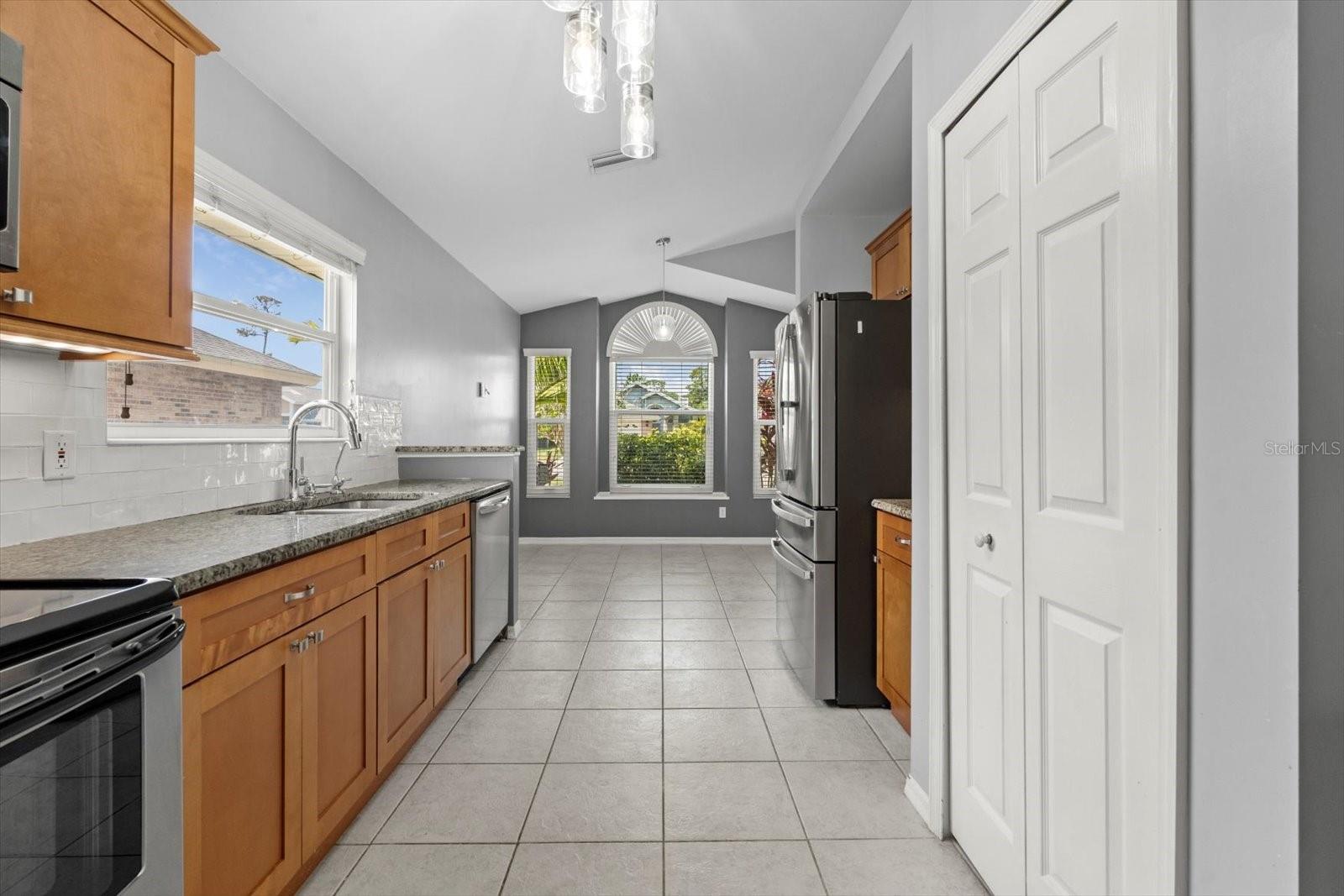 914 SMOKERISE BLVD, PORT ORANGE, FL, 32127