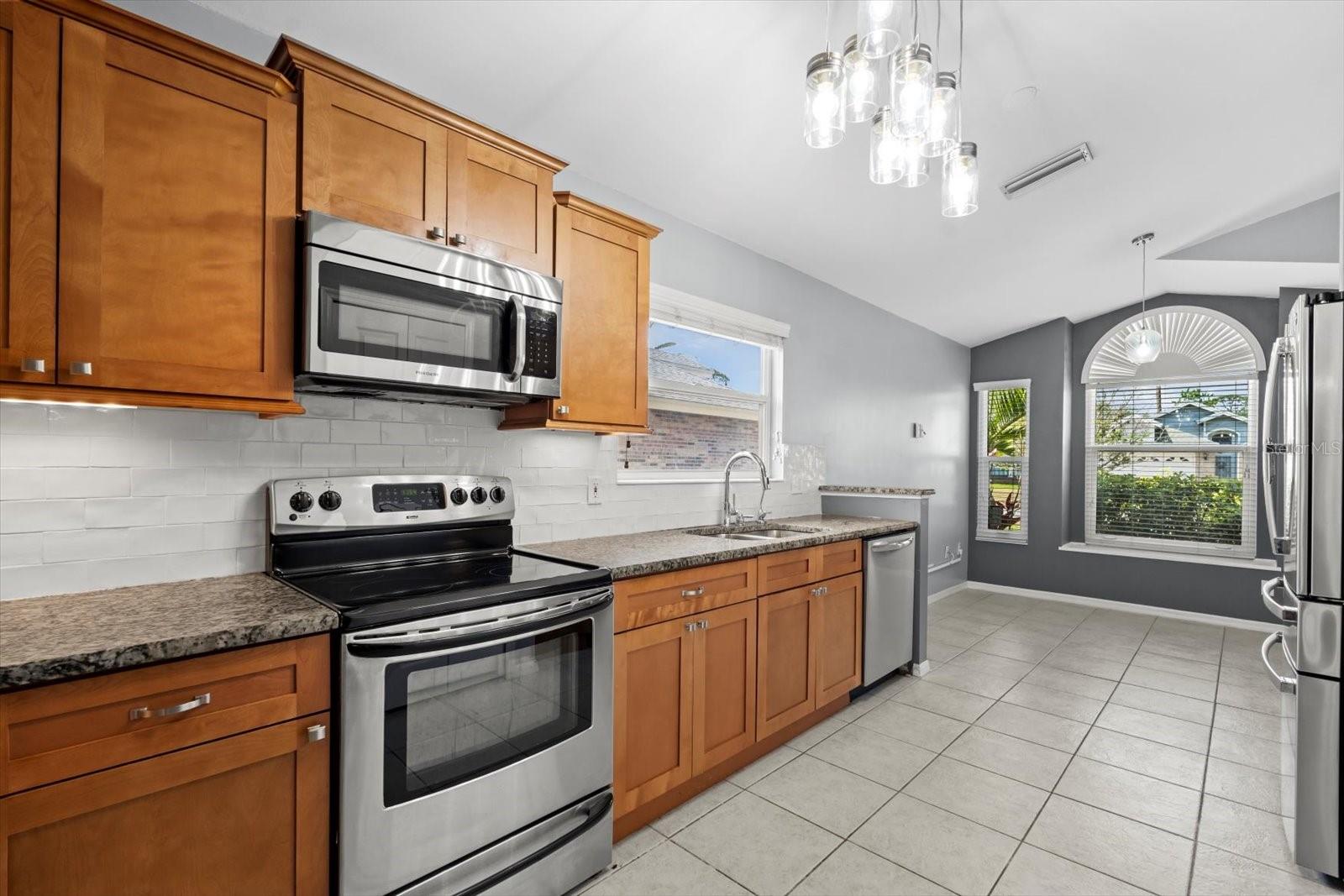 914 SMOKERISE BLVD, PORT ORANGE, FL, 32127