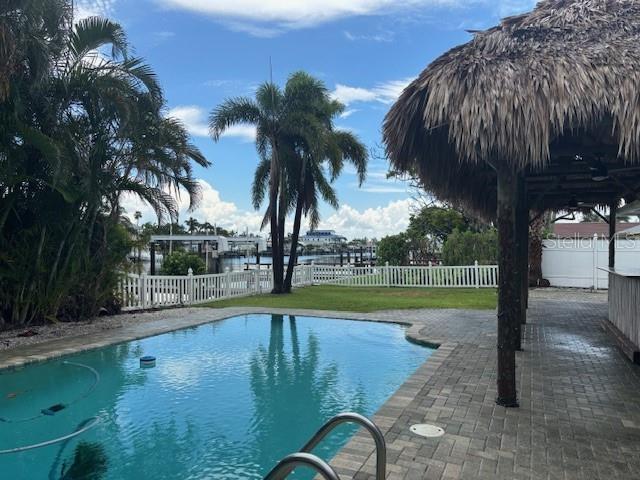 12055 4TH ST E, TREASURE ISLAND, FL, 33706