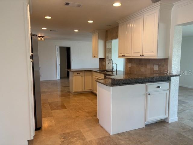 12055 4TH ST E, TREASURE ISLAND, FL, 33706