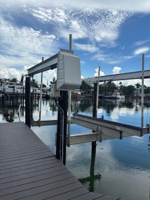 12055 4TH ST E, TREASURE ISLAND, FL, 33706