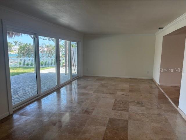 12055 4TH ST E, TREASURE ISLAND, FL, 33706