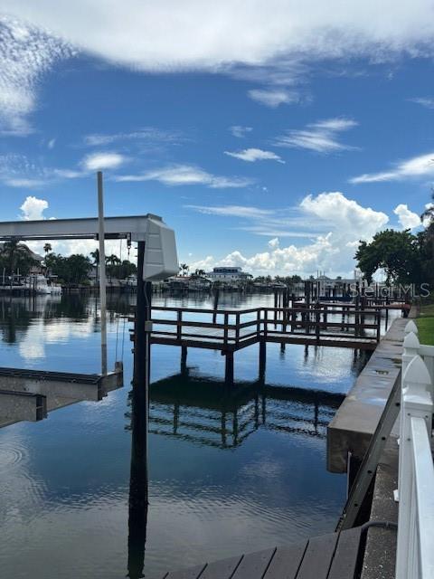 12055 4TH ST E, TREASURE ISLAND, FL, 33706