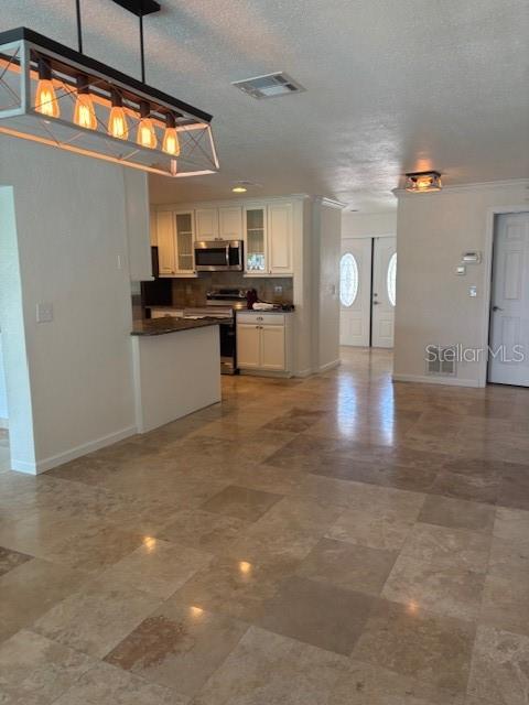 12055 4TH ST E, TREASURE ISLAND, FL, 33706