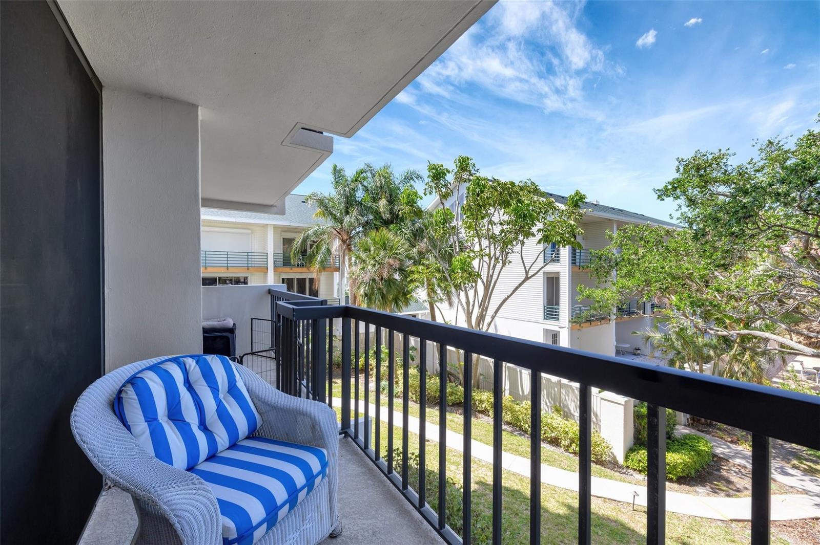 400 ISLAND WAY #201, CLEARWATER BEACH, FL, 33767