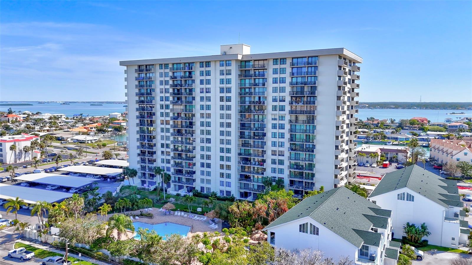 400 ISLAND WAY #201, CLEARWATER BEACH, FL, 33767