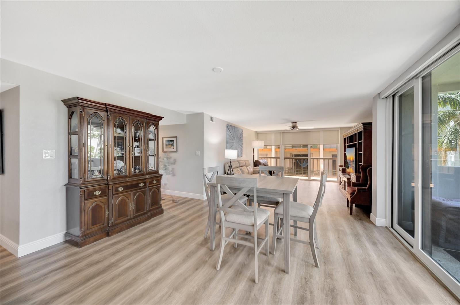 400 ISLAND WAY #201, CLEARWATER BEACH, FL, 33767