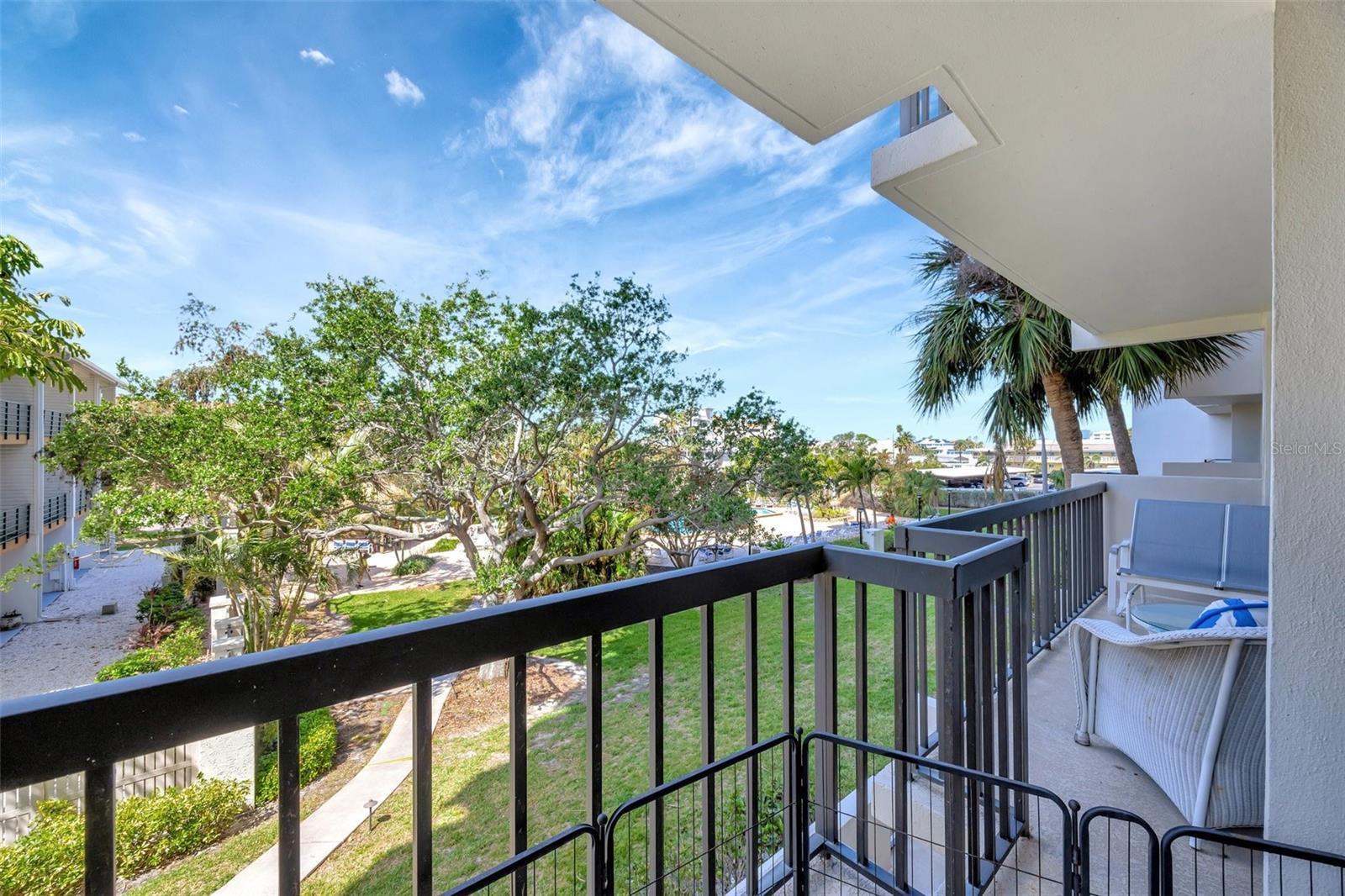 400 ISLAND WAY #201, CLEARWATER BEACH, FL, 33767