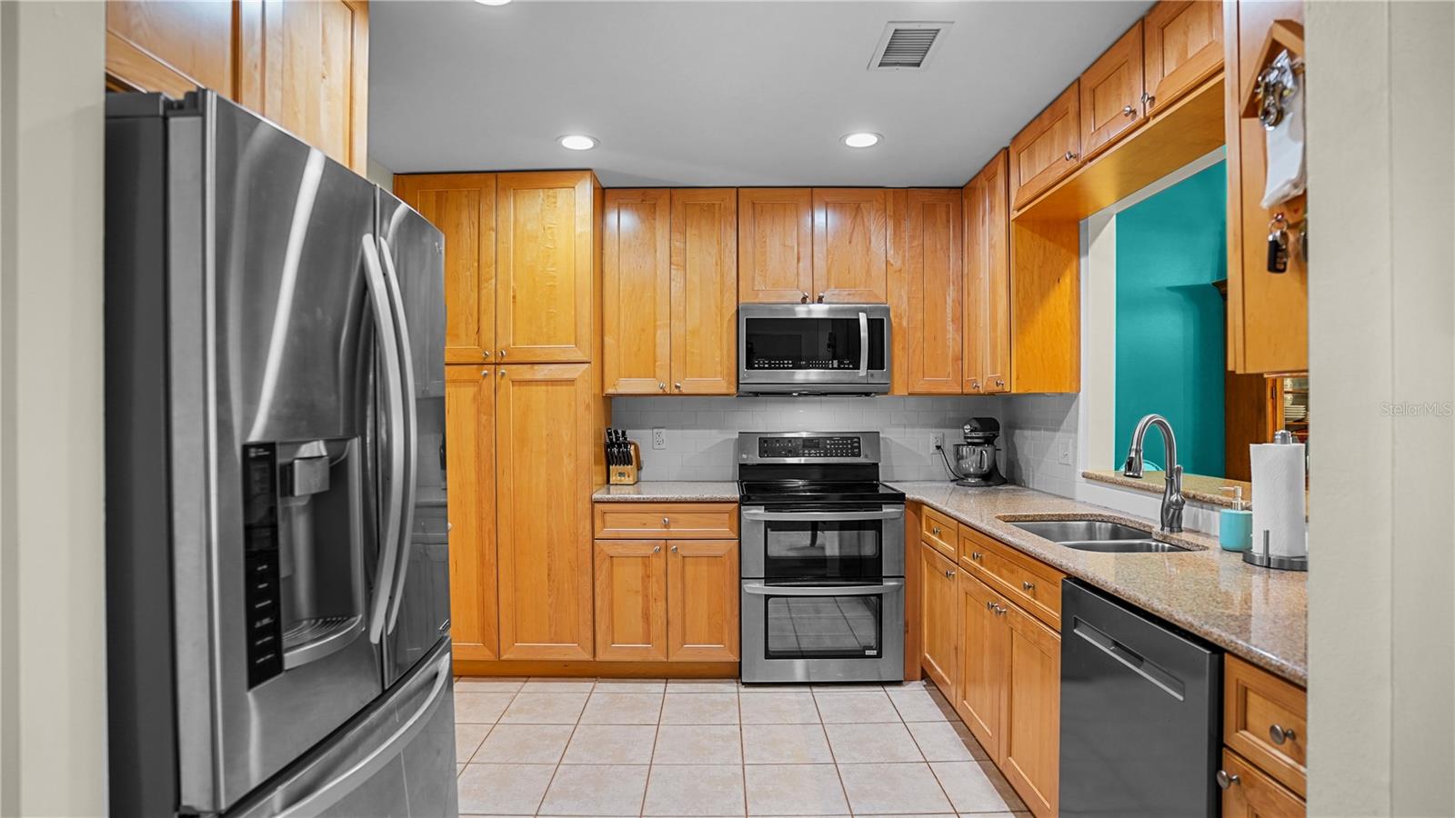 137 FEATHER EDGE LOOP #137, LAKE MARY, FL, 32746