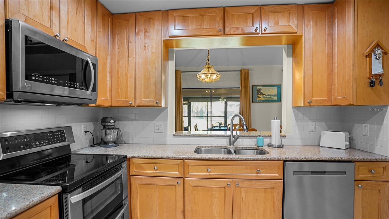 137 FEATHER EDGE LOOP #137, LAKE MARY, FL, 32746