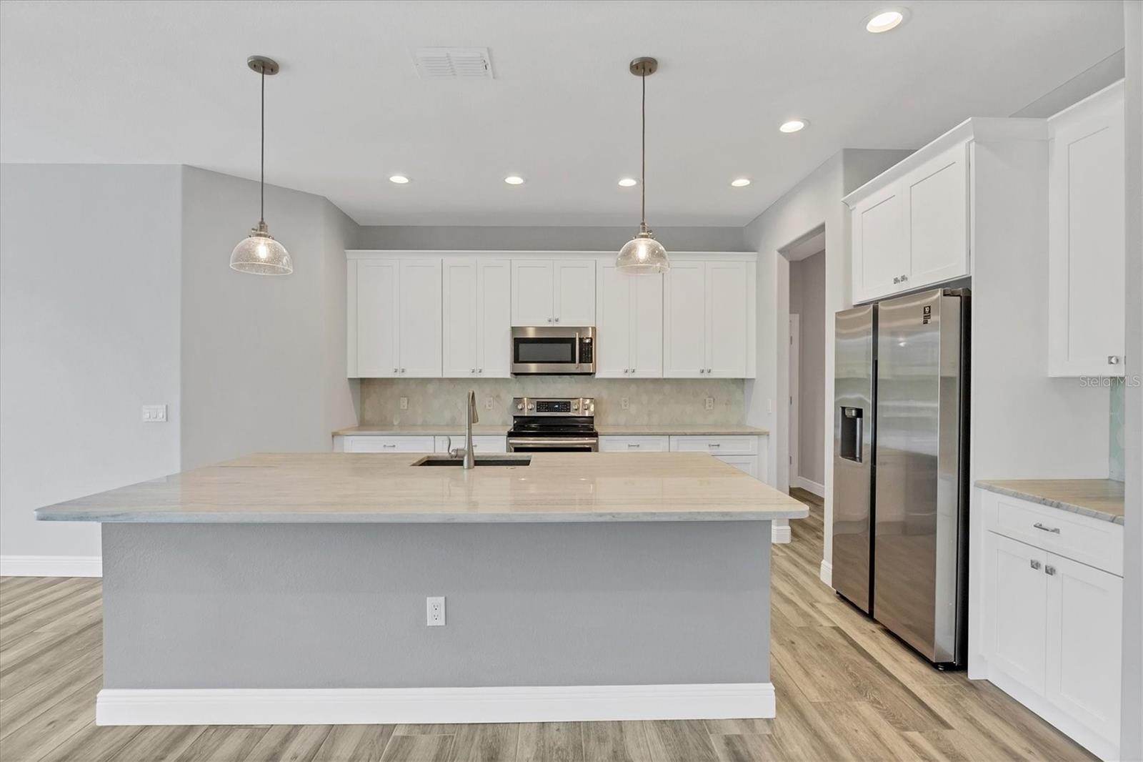 121 BRIG CIR W, PLACIDA, FL, 33946