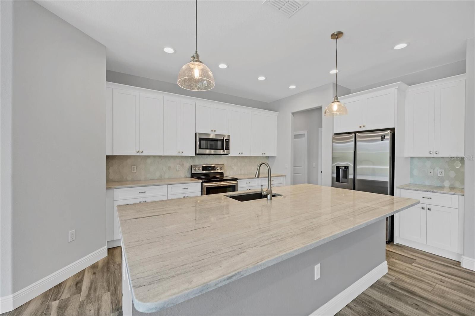 121 BRIG CIR W, PLACIDA, FL, 33946